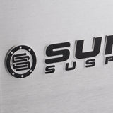 Supreme Suspensions® Aluminium-Nummernschild mit Rahmen